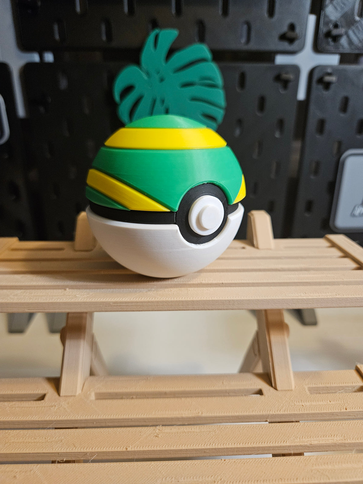 Monster Ball - Nest